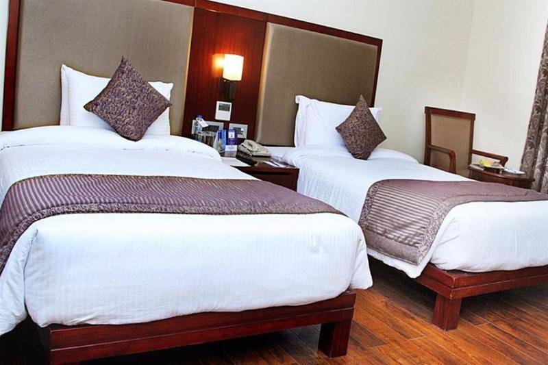 포츈 셀렉트 그랜드 리지 호텔 티루파티 외부 사진 Deluxe Room