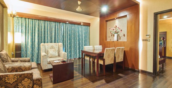 포츈 셀렉트 그랜드 리지 호텔 티루파티 외부 사진 A living room in a hotel