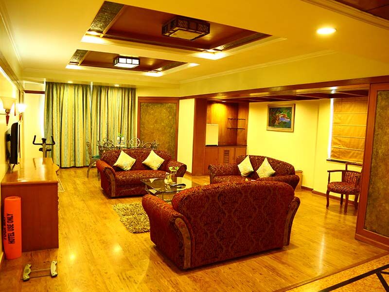 포츈 셀렉트 그랜드 리지 호텔 티루파티 외부 사진 A suite at the hotel